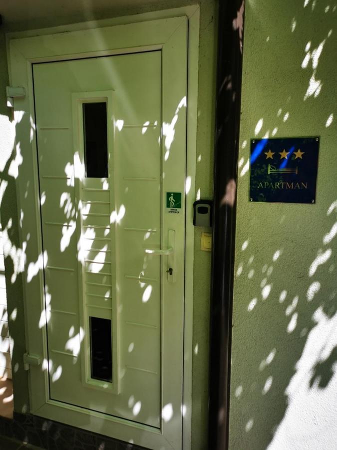 Apartmant Sandra - Big Terace And Free Parking Karlovac Exterior foto